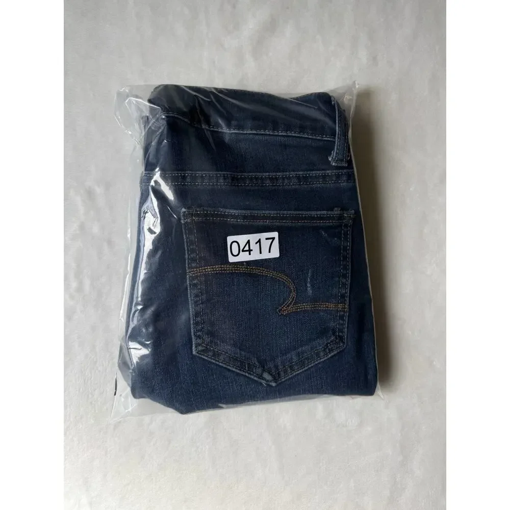 Time And Tru Cotton Skinny Junior Women's Size 6‎ Distressed Blue Jeans